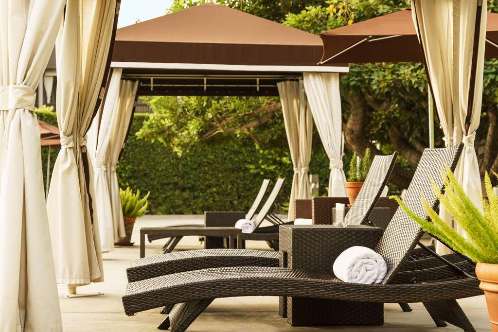 Luxe Sunset Boulevard Resort Los Ángeles